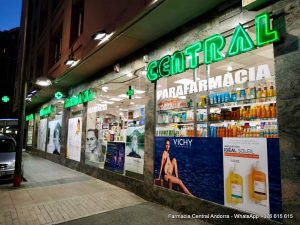 Farmacia Online. Farmacia Central Andorra es tu farmacia online de confianza. Tenemos Homeopatía, Medicamentos, parafarmacia, flores de Bach, suplementos. Farmacia Online Andorra. Parafarmacia Online en Andorra. Homeopatia Andorra. Farmacia online barata. Descubre nuestro catálogo de ofertas y novedades. Farmacia Andorra: Farmacia Central Andorra online, especialistas en medicamentos internacionales y novedades. Farmacias de Andorra. Farmacia Andorra Central, la parafarmacia online donde comprar, entre una amplia oferta de productos, los mejores fármacos de Andorra al mejor precio. La FARMACIA DE ANDORRA - Farmaceúticos desde Farmacia Online de Andorra Farmacia de Andorra | Farmacia Online Farmàcia Central Andorra, tras sucesivas mejoras y ampliaciones se ha convertido en un amplio espacio dedicado a la salud y un pilar de confianza y seguridad para todos los usuarios de Andorra, España y Francia. Desde 2006 Farmàcia Central ofrece servicio también a través de Internet como farmacia online. Compre de forma segura artículos de parafarmacia con total garantía de autenticidad. Solicitenos información sobre cualquier producto de para farmacia o medicamento siempre con receta y nosotros le informaremos! Envíe su consulta por e-mail o por WhatsApp. Nuestros productos: En Andorra se comercializan todos los medicamentos internacionales que se encuentren aprobados en otros países del mundo, como por ejemplo EEUU, Francia, Alemania, etc. Además, gracias a la diferencia de fiscalidad de nuestro país, usted podrá beneficiarse de un importante diferencial de precio en comparativa con farmacias de otros países del mundo, además de la seriedad y la solvencia de las Farmacias Andorranas, donde usted siempre encontrará medicamentos originales. Podemos ofrecerle Medicamentos internacionales: Melatonina, KH3, Aspirine Upsa, Varivax, Varilix, Baume Saint Bernard, Buccalin Berna, Contractubex, Viagra con receta medica, Cialis con receta medica, Levitra con receta medica, Genericos, Osteobliflex, Ostenil, Xenical, Alli, Satiété, etc. Homeopatía: Weleda, Heel, Boiron. Gránulos homeopáticos. Homeopatía para bebés, Oscillococcinum, labcatal, etc. Información de novedades y medicamentos internacionales de importación, de cualquier especialidad: terapias naturales, complementos alimenticios, deporte, novedades en tratamientos de farmacia para belleza, mesoterapia, medicina estética, cosmética natural, antienvejecimiento y menopausia. Farmacia Andorra | Farmacia Online los mejores medicamentos internacionales para tratar tabaquismo, menopausia, disfunción sexual. Antioxidantes y complejos vitamínicos, Alopecia, Obesidad, etc. Artículos de parafarmácia y dermofarmácia: Darphin, Korff, Institut Estherderm, Ahava, Vichy, Pierre Fabre, Sensilis, La Roche Posay, Lierac, Phyto, Unibell, Roche Gallet, Galenic, Eucerin, Biotherm, Nuxe, Compra productos de calidad para el cuidado de la piel respaldados por la ciencia en Skinceuticals. Phyto Corrective Gel de SkinCeuticals Para el doctor Miguel Sánchez Viera, director de Instituto Dermatología Integral, este gel oil free está indicado para todo tipo de pieles. "Posee propiedades calmantes y antiinflamatorias. Además, tiene una acción despigmentante por su concentración en glucósidos vegetales". Ortopedia y complementos: Calzado, medias de compresión y ortopedia de sujeción, inmovilización y termoterapia. Marcas: Sabatini, Loren, Saturno. Hydraphase Intense Ligera de La Roche-Posay La suele recomendar el dermatólogo Eduardo López Bran para pieles sensibles, normales o mixtas. "Ofrece una intensa hidratación de acción prolongada con efecto calmante. No contiene elementos alergizantes (lanolina, fragancias, filtros...). Day Sense SPF 30 de Endocare Este fluido hidratante y regenerador es una de las recomendaciones de Eduardo López Bran, director de Clínica Imema, para las pieles sensibles. "Aporta hidratación, tiene acción suavizante y antienvejecimiento y una alta protección frente a radiaciones UV SPF 30", nos cuenta el dermatólogo. Por su parte, la doctora María Reyes García de la Fuente, dermatóloga de Hospital Vithas Montserrat, la recomienda para pieles que acaban de entrar en la edad adulta e insiste en sus beneficios antioxidantes. "Es idónea como producto de día para la protección, prevención y tratamiento del fotoenvejecimiento cutáneo de todo tipo de pieles". Gelcream Biorepair de Endocare "Esta crema la recomiendo porque tiene una textura gel crema muy suave y ligera que, además, proporciona una muy buena hidratación, estimula la regeneración de la piel y aporta antioxidantes con la finalidad de que el tratamiento sea más completo", nos cuenta la doctora Raquel Andreu, especialista en medicina estética y coordinadora de la Plataforma Láser de Iderma (Instituto de Dermatología Avanzada). Tolérance Extrême d'Avène Esta crema es una de las recomendaciones para pieles sensibles e intolerantes de la doctora Celia Posada García. "Su fórmula minimalista, basada en un alto porcentaje de agua termal y agentes calmantes e hidratantes en un envase estéril, es una línea muy adecuada para aquellas pieles muy intolerantes". Dermo PURIFYER Cuidado Hidratante de Eucerin Esta emulsión ligera con acción antiinflamatoria y anti bacteriano, es una de las recomendaciones para pieles con tendencia acneica de la doctora Cristina de Hoyos, de Clínicas Ceta. "No aporta nada de grasa a la piel pero cubre las necesidades de hidratación diaria", nos explica. DermoPURIFYER Cuidado Hidratante de Eucerin Esta emulsión ligera con acción antiinflamatoria y anti bacteriano, es una de las recomendaciones para pieles con tendencia acneica de la doctora Cristina de Hoyos, de Clínicas Ceta. "No aporta nada de grasa a la piel pero cubre las necesidades de hidratación diaria", nos explica. Gel crema Redox de Neostrata Esta crema es una de las recomendaciones antiaging de los dermatólogos. "Es una crema no grasa con ácido glicólico y ácido cítrico. Tiene propiedades exfoliantes y renovadoras con un efecto antienvejecimiento. Además, contiene ácido hialurónico para una hidratación adecuada", nos explica el doctor López Bran, director de Imema y jefe de dermatología del Hospital Clínico San Carlos de Madrid. Por su parte, Sánchez Viera, de Instituto de Dermatología Integral, resalta la presencia de "principios activos como los alfahidroxiácidos y antioxidantes que actúan reduciendo arrugas, mejorando la textura de la piel y actuando contra los radicales libres".