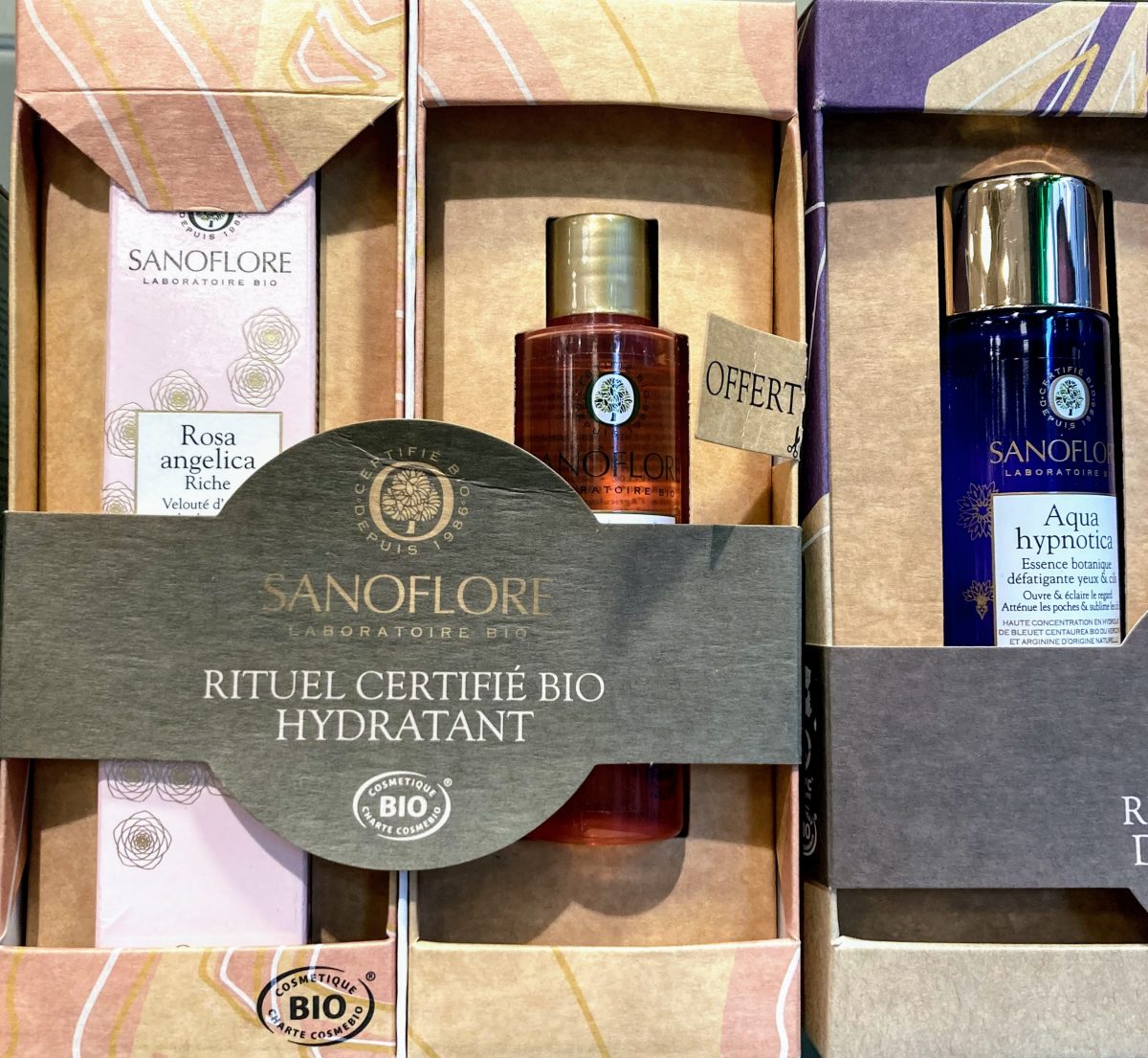 Laboratorio Sanoflore extrae sus riquezas de la naturaleza para conseguir una piel más bonita y sana, y propone productos con perfumes 100% naturales, sin parabenos, sin colorantes