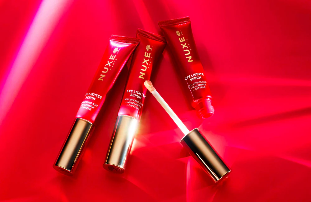 Comprar NUXE en FARMACIA CENTRAL en ANDORRA. Descubre la rutina Merveillance Lift de NUXE. En pocos pasos, una piel más firme, lisa y con mejor aspecto. Fórmulas que actúan día y noche para reafirmar, suavizar líneas y devolver la vitalidad a la piel. 
 Simple, eficaz y pensada para resultados visibles.

#Nuxe #MerveillanceLift #DayAndNight #FrenchPharmacy